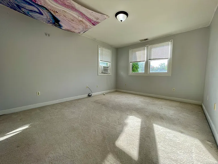 70 Grimes Rd — Photo 16