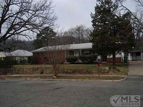 1st image of 806 Garland Ave
