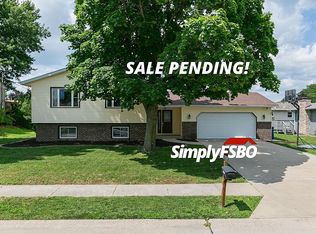 1009 27th Avenue Ct, Silvis, IL 61282