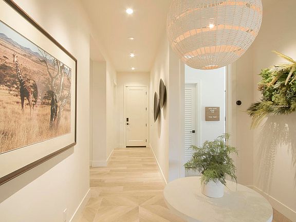 3rd image of 51340 Avenida Diaz