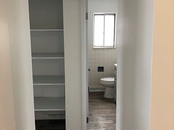 2nd image of 4513 Hudson Dr APT 4