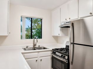 Orange Apartments, Los Angeles, CA 90038