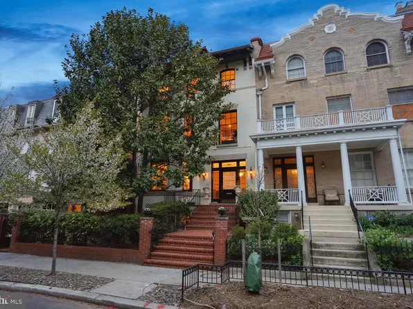 2621 Woodley Pl NW, Washington, DC 20008