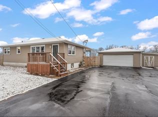 7208 W 136th Ave, Cedar Lake, IN 46303