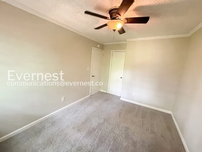 335 Jamestown Manor Dr — Photo 9