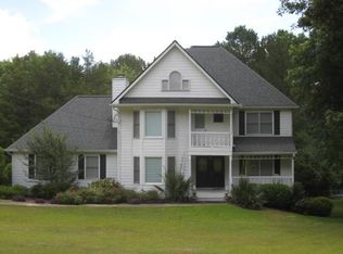 196 Old Rosser Rd, Stone Mountain, GA 30087