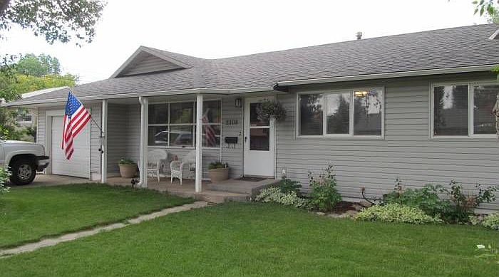 1st image of 2208 Sheridan St