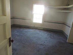5th image of 241 Dillashaw Dr