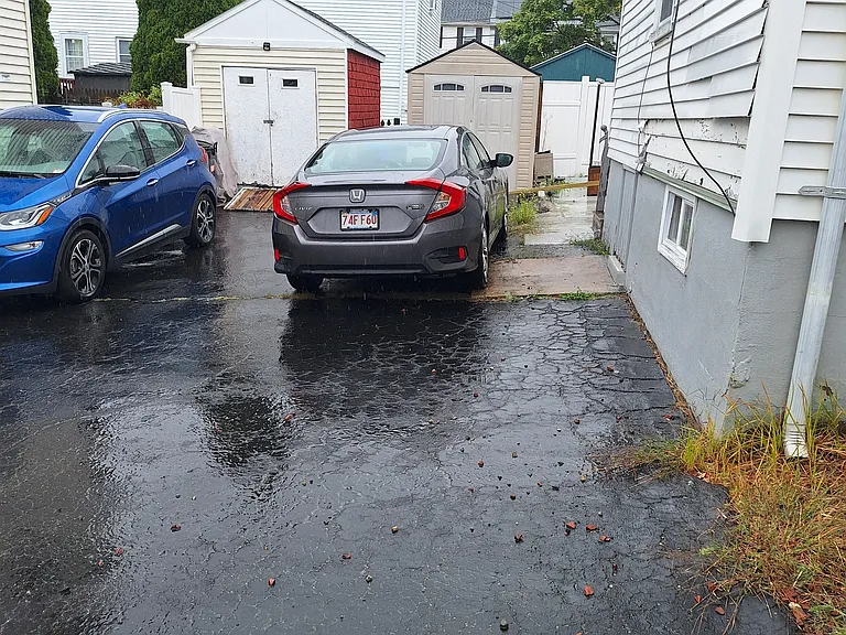 Driveway (two cars tandem parking)