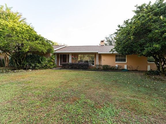 3rd image of 10605 SE 142nd Avenue Rd