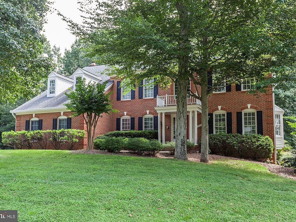 1st image of 7513 Cannon Fort Dr