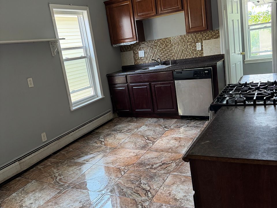 1st image of 56 W 4th St APT 2