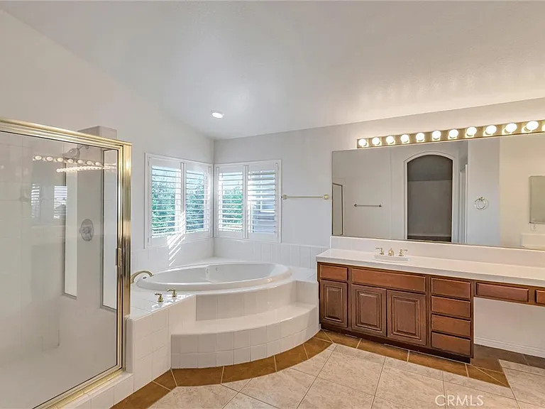19754 Mariposa Creek Way — Photo 25