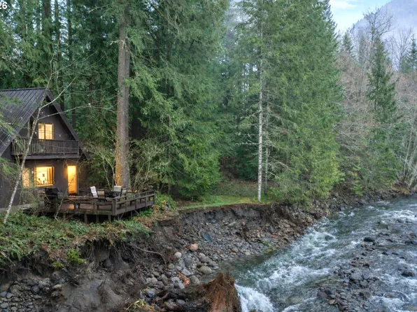 70498 E Zig Zag River Rd, Rhododendron, OR 97049