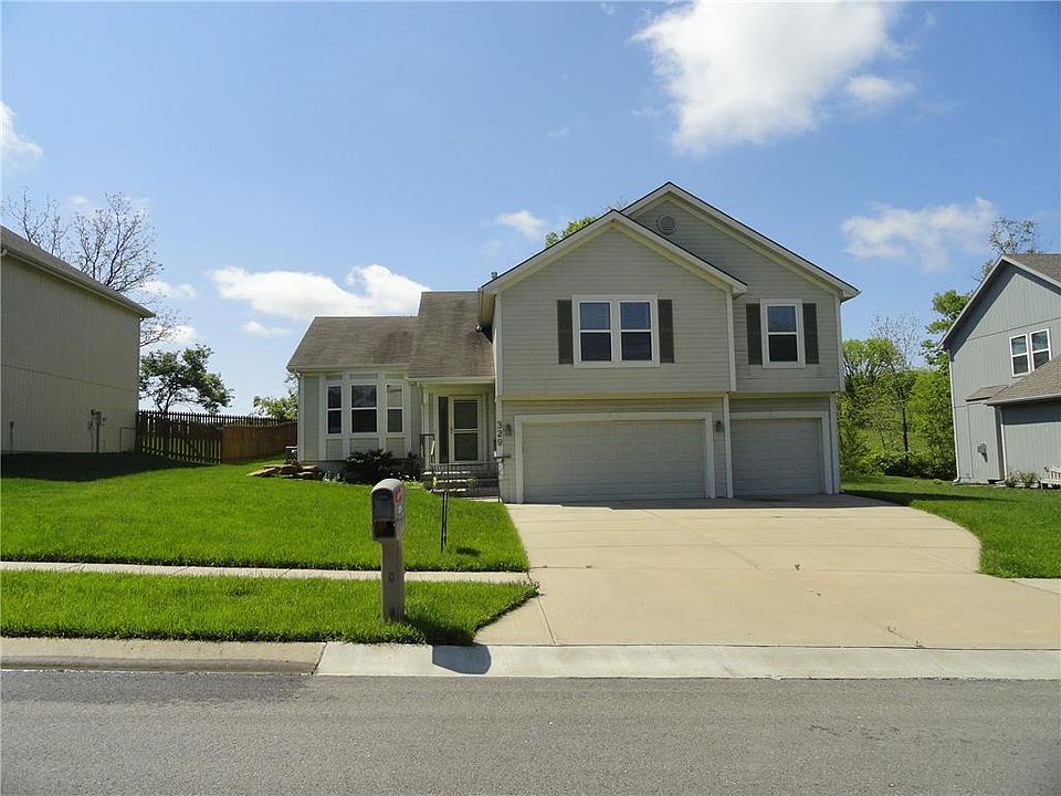 1st image of 329 Deer Dr