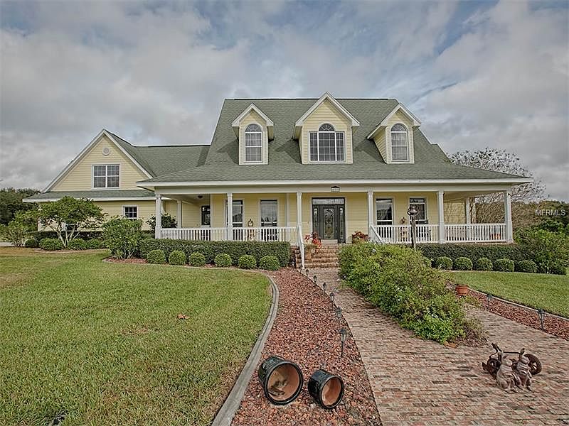 1st image of 420 Sunnyside Dr