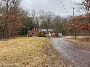 317 N Lehigh Gorge Rd, Weatherly, PA 18255