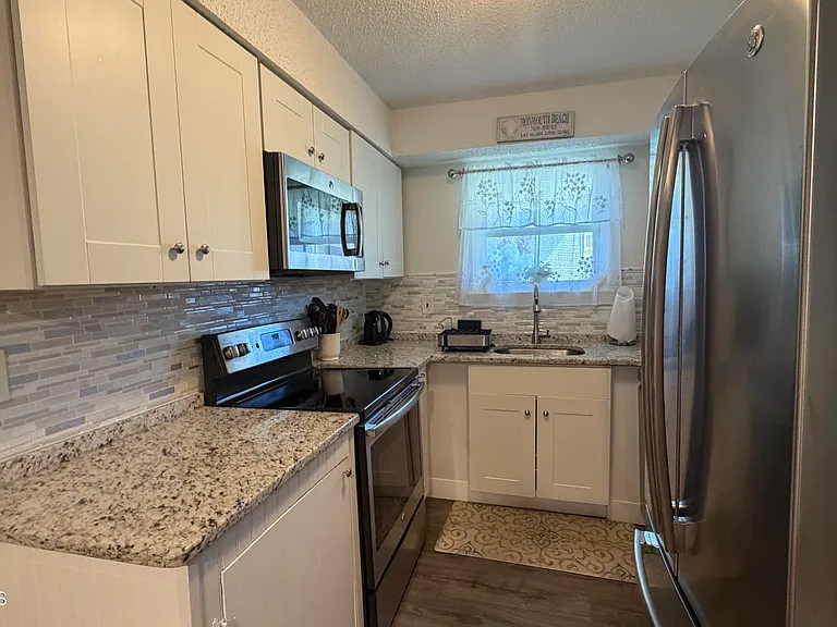69 Wharfside Dr — Photo 9