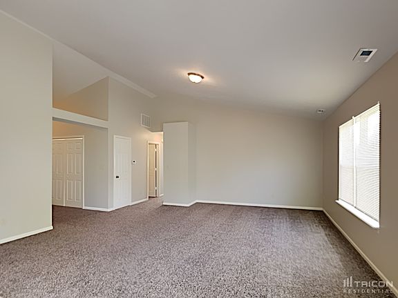 3rd image of 1912 Mare Ave