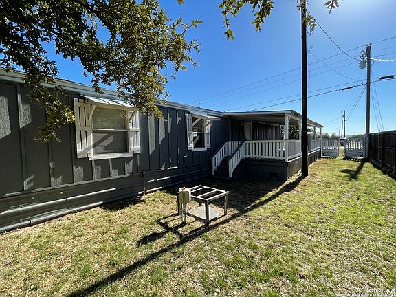 2nd image of 827 Private Road 1501