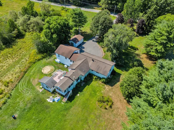 94 Smith Road, Hallowell, ME 04347