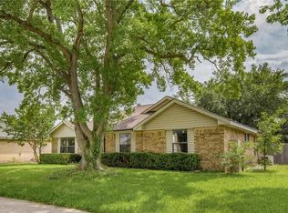 2905 Rustown Dr, Mesquite, TX 75150