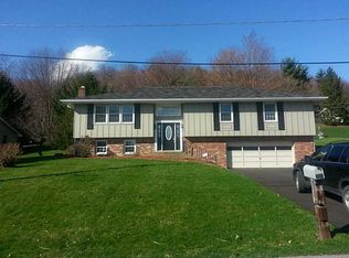 911 Kathryn St, Indiana, PA 15701