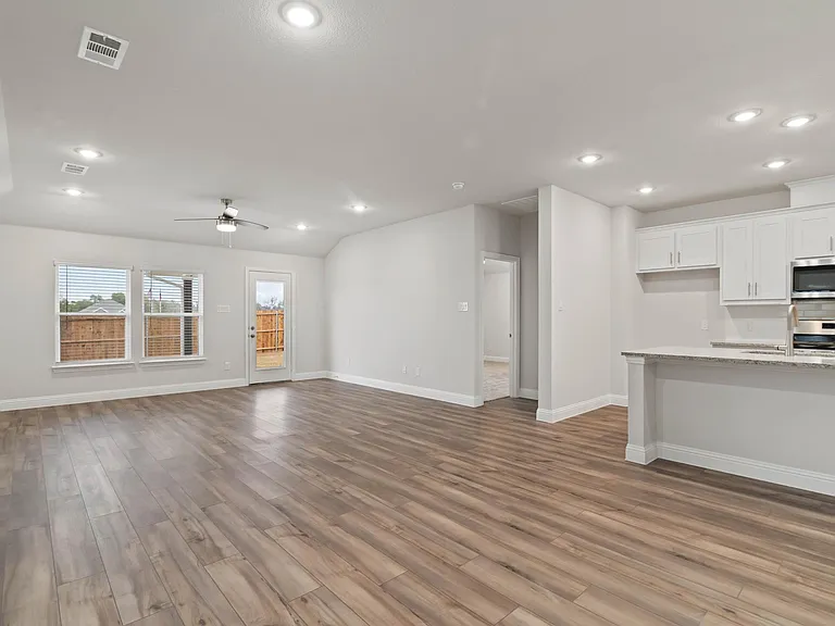 220 Fire Rock Dr — Photo 12