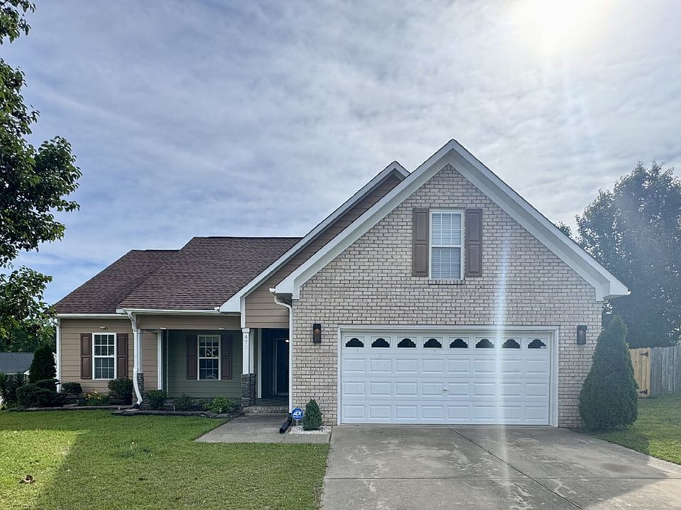 1st image of 470 Rushmore Ct