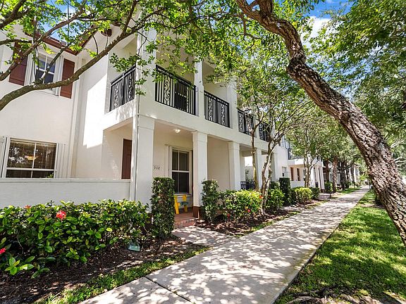 2nd image of 4720 Mimosa Place #908