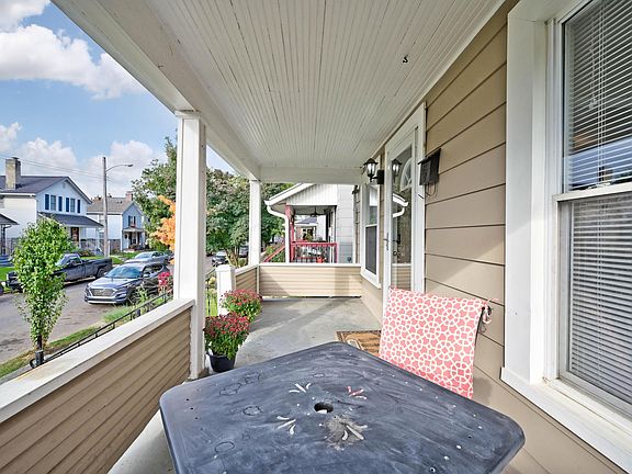 5th image of 270 E Morrill Ave