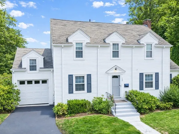 108 Glen Ave, Newton, MA 02459