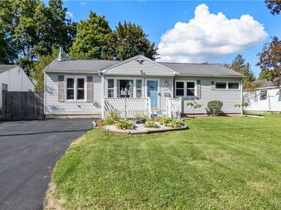 302 Everingham Rd, Syracuse, NY, 13205