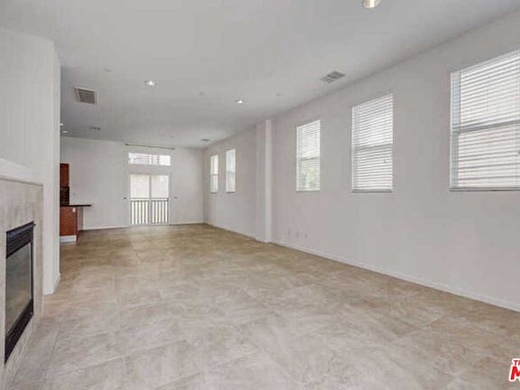 4th image of 6532 Para Way #22