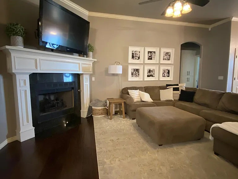 804 Brian Ct — Photo 6