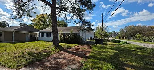 601 Huntlee Dr Photo 1