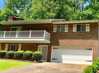 6 Hazel Jay Est, Barboursville, WV 25504