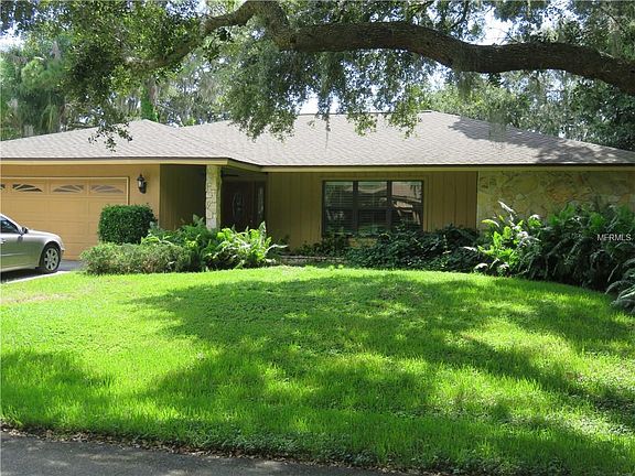 5th image of 1060 Sherwood Forest Dr