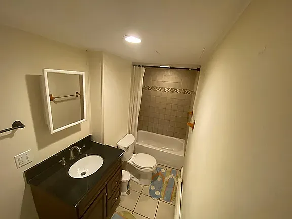 7B Lothian Rd #B — Photo 6