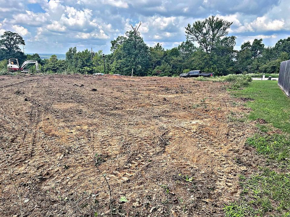 2nd image of 14425 Skyline Dr