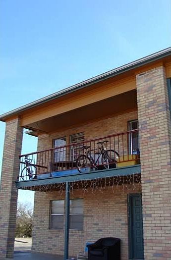 2nd image of 1226 N Lbj Dr APT 4