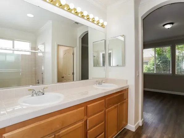 46 Bascom Ct, Sacramento, CA 95835