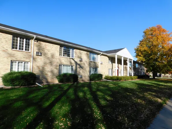 Adams St., 311 Adams St, Neenah, WI 54956