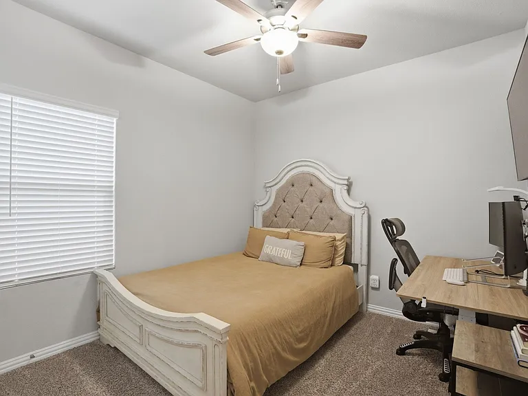 5005 Emerald Hill Dr — Photo 17