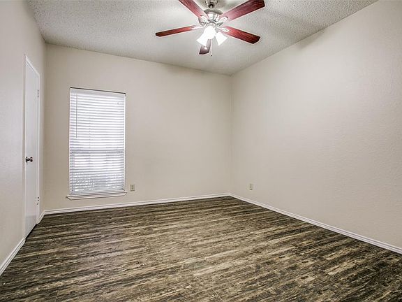 4th image of 1700 Amelia Ct APT 313