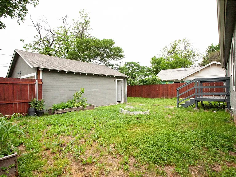 3144 Gordon Ave — Photo 21