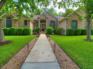 3004 Sunland Dr, Austin, TX 78748