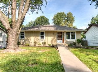 520 NE 98th Pl, Kansas City, MO 64155
