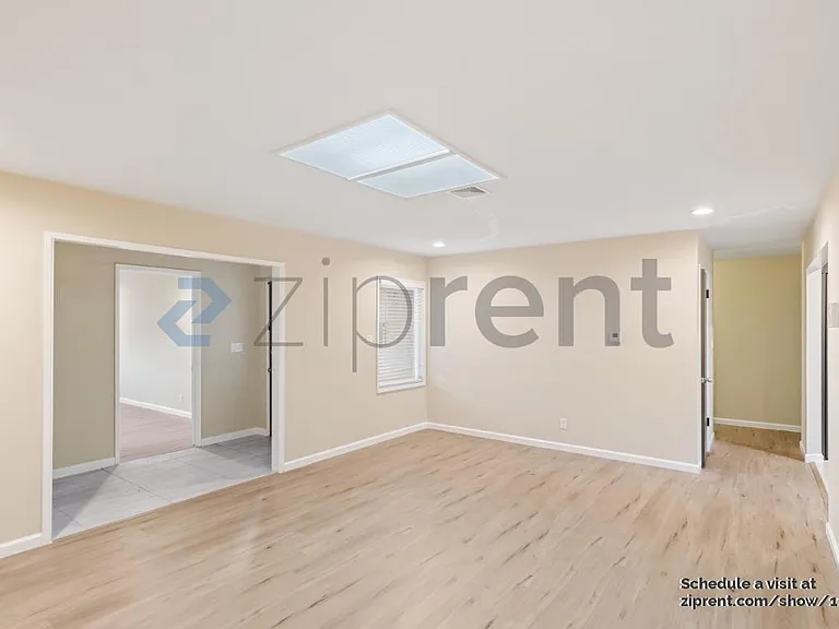 685 Carmar St — Photo 7