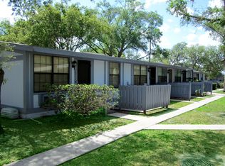 2232 N Spring Glade Cir, Tampa, FL 33613